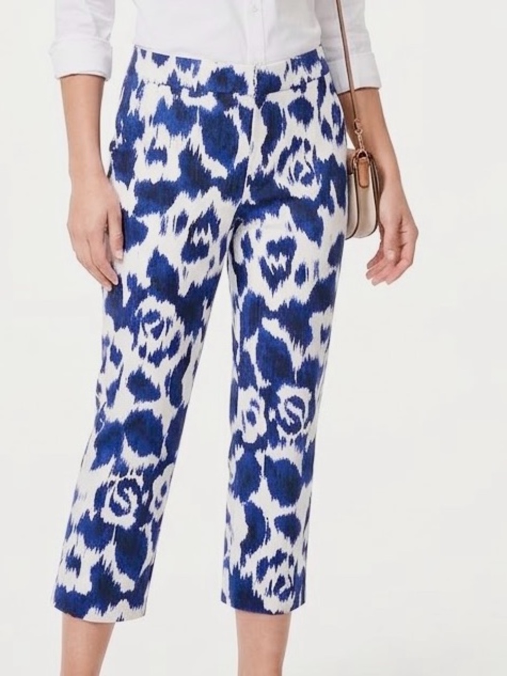 CHICO’S Stretchy Blue & White Printed Cropped Ankle Pants — #LHP